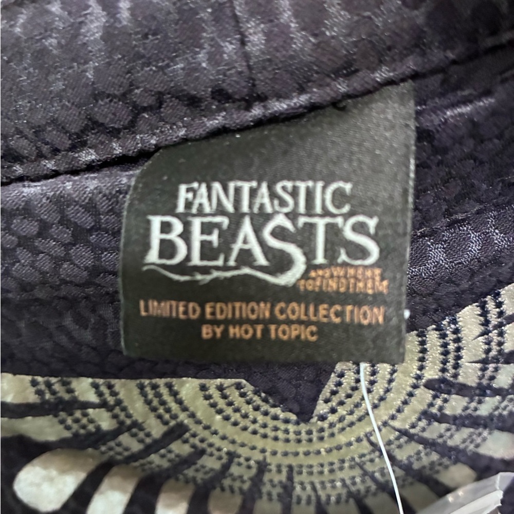 Hot Topic Women’s XL Festival Midi Dress with Metallic Gold Art Deco Detailing - Picture 4 of 6
